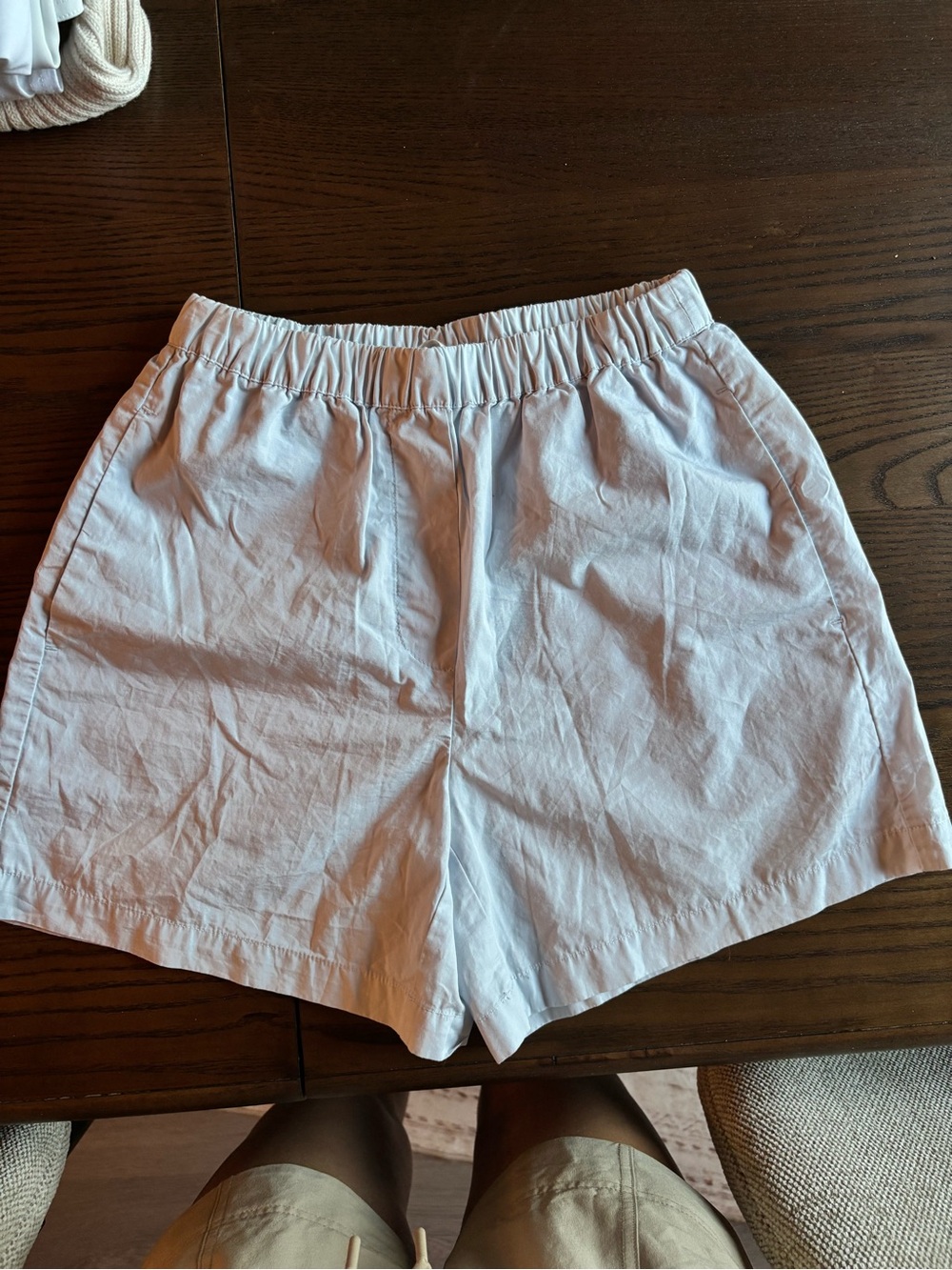 Aritzia Wilfred Free Breeze Shorts